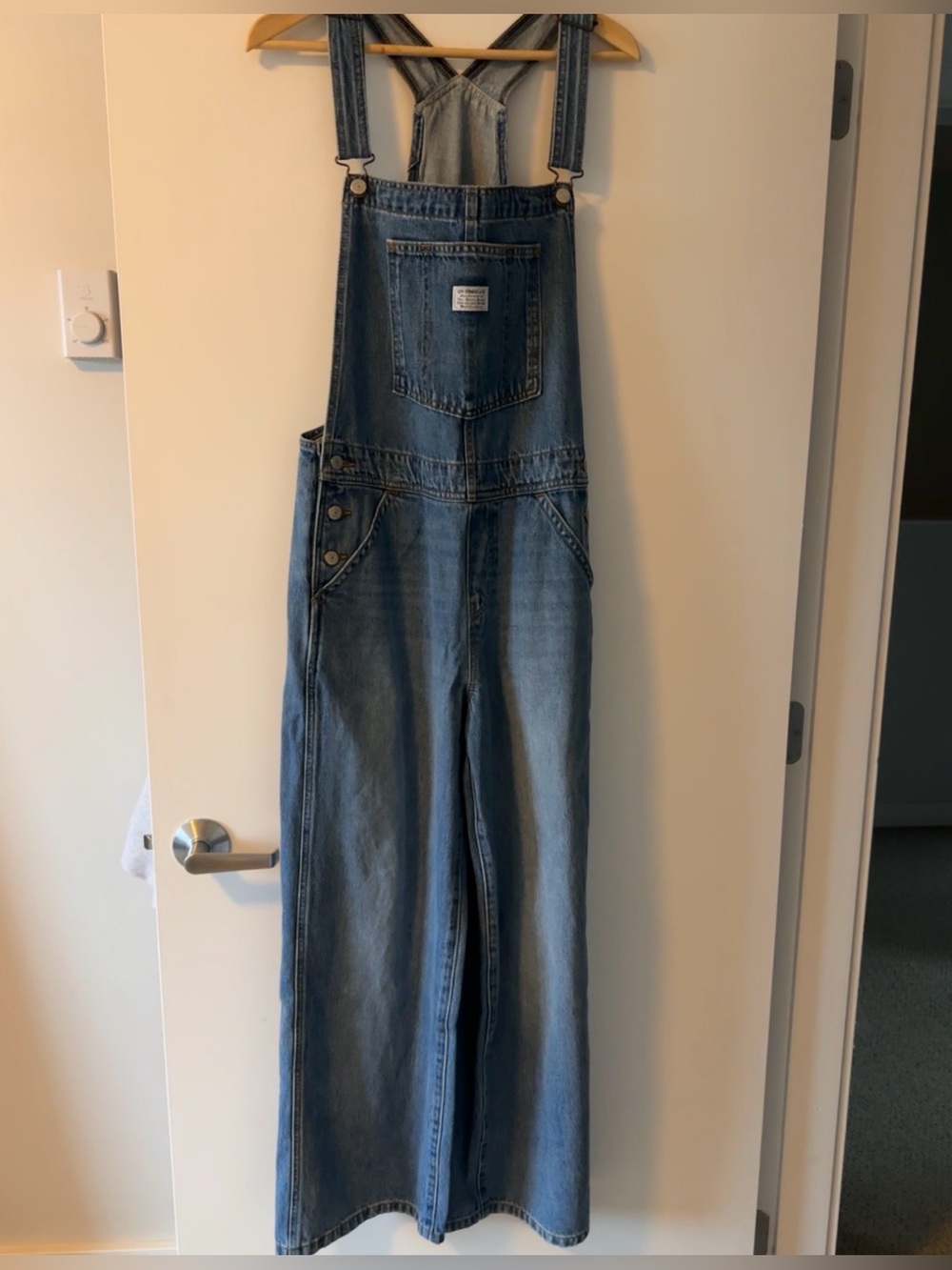Levi's NWT Light Blue Denim Women's Overalls L